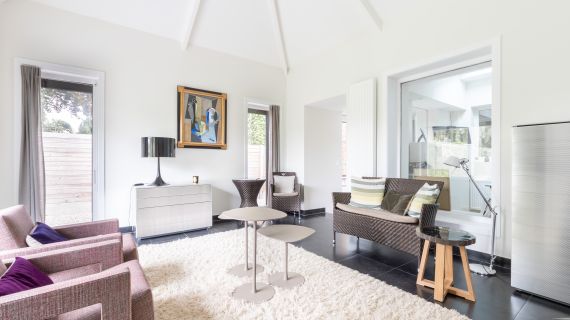 Superbe maison semi individuelle des années 50 idéalement située à 2 pas des écoles et des transports