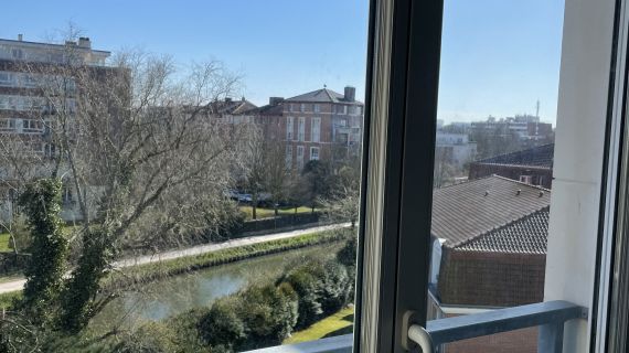 Ravissant appartement de type 2 idéalement situé au Bourg de Marcq