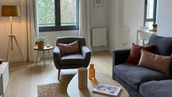 Ravissant appartement meublé au pied du tram