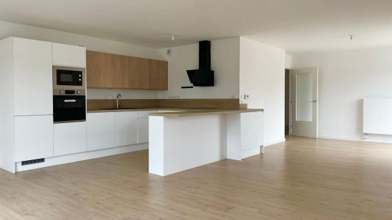 Très bel appartement de type 4 idéalement situé à 2 pas du Collège