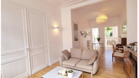 Charmante maison meublée rénovée avec goût