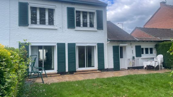 Charmante maison Twin secteur Bourg