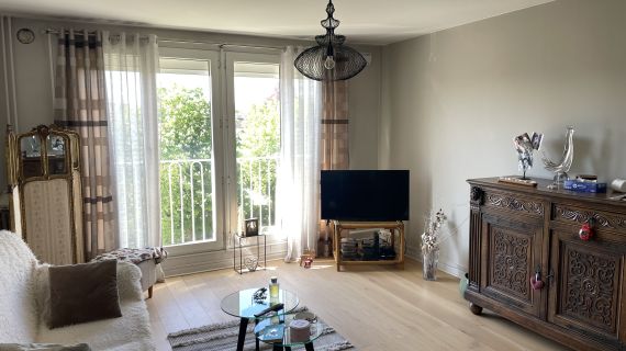 Beau T3 lumineux dans résidence entièrement rénovée